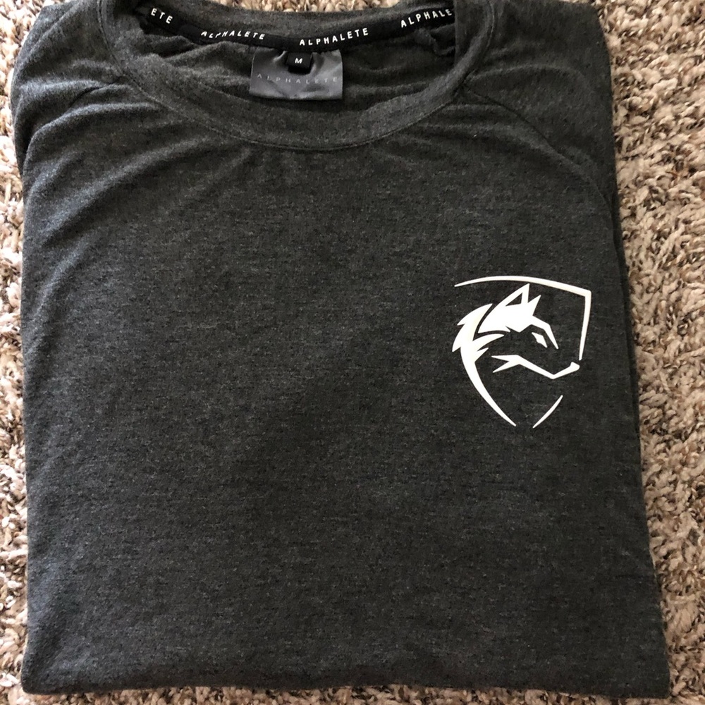 Alphalete Aspire short sleeve shirt